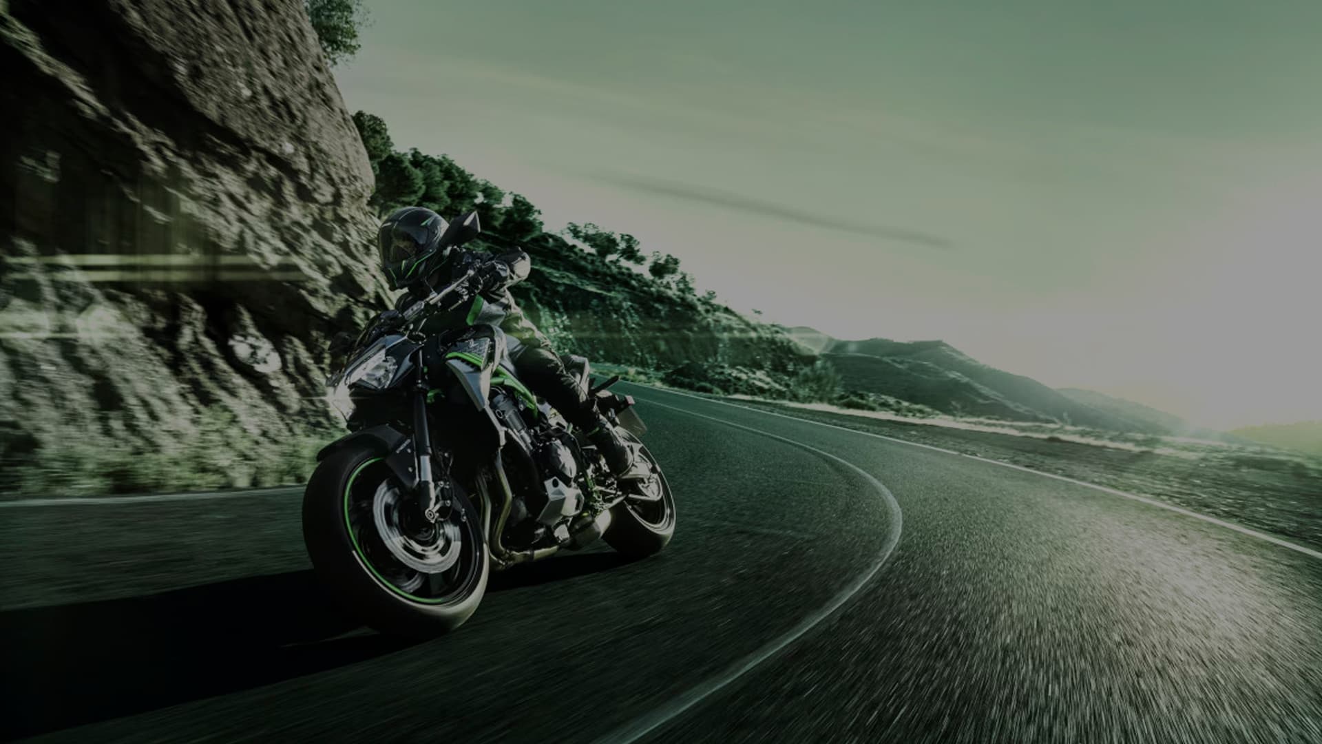 Moto Kawasaki em destaque