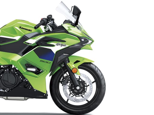 kawasaki vermelha